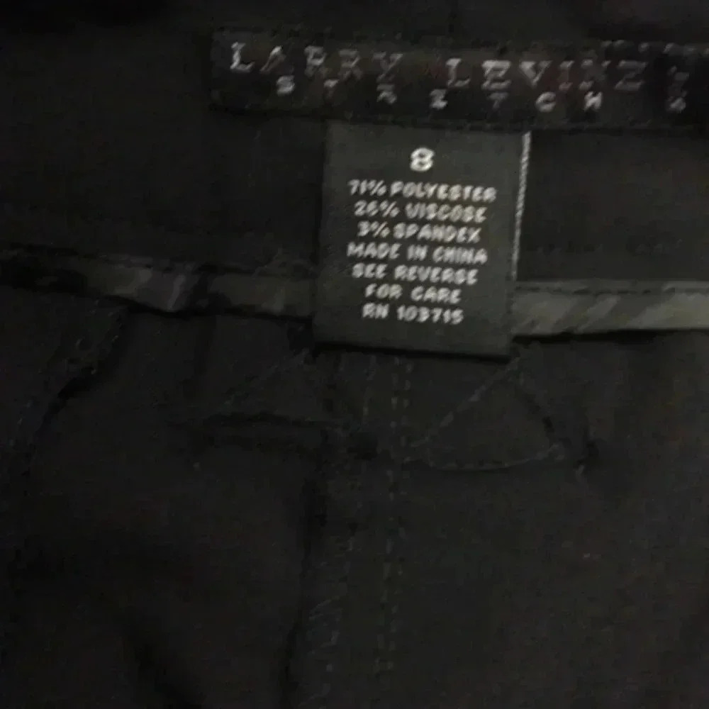 Larry Levine ladies capris 8 - Picture 3 of 16